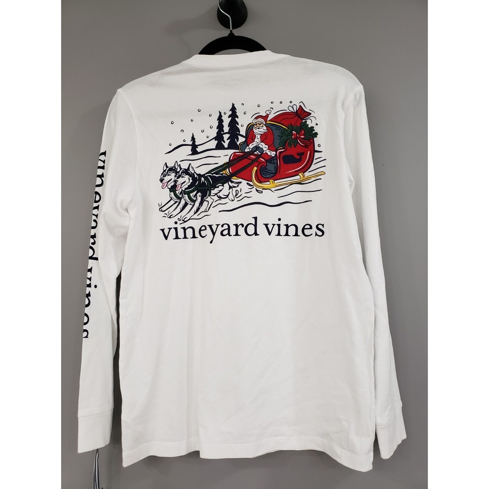 NEW YOUTH BOYS LARGE Vineyard Vines Graphic Santa Paws Sleigh CHRISTMAS SHIRT